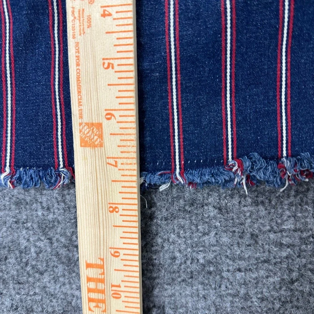 American Eagle Skirt Womens Size 2 Blue Red White Striped Denim Raw Hem Mini